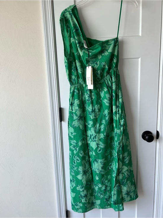 La Piccola Creativa Dresses & Skirts - NWT - La Piccola Creativa Cotton Floral One-Shoulder Midi Dress, Made in Italy